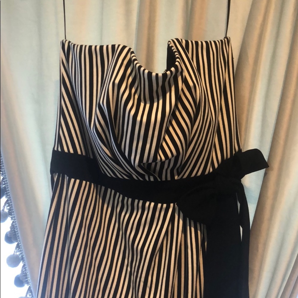 Strapless dress